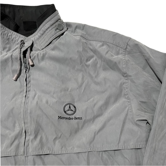 Mercedes Benz Jacket - Picture 2 of 11